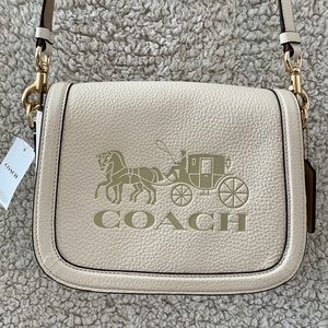 Coach Saddle Bag With Horse and Carriage